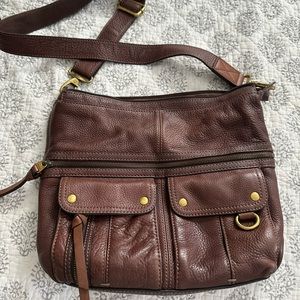 Fossil purse